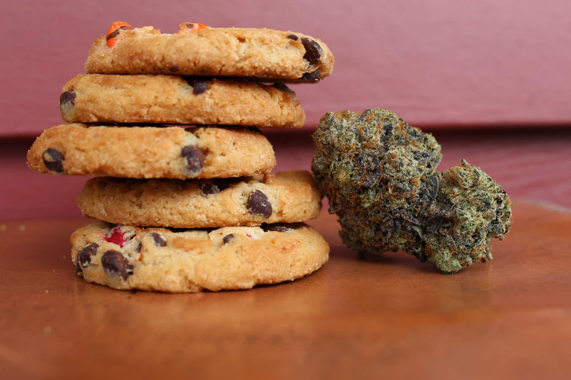 Picture of Cannabis Edibles & Bud